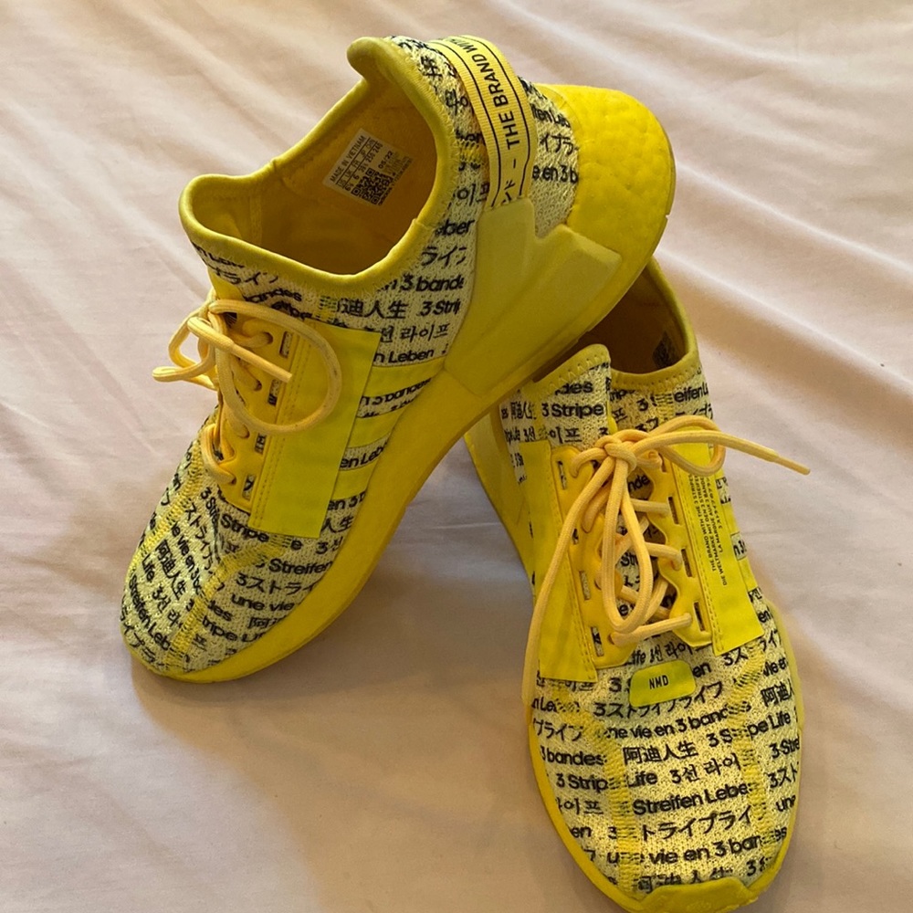 Adidas tennis shoes